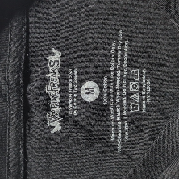Vimpire Freaks Men's Black Graphic T-Shirt Size Medium NWOT - Picture 5 of 7